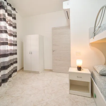 Casa Terry 2 Апартаменты Менфи